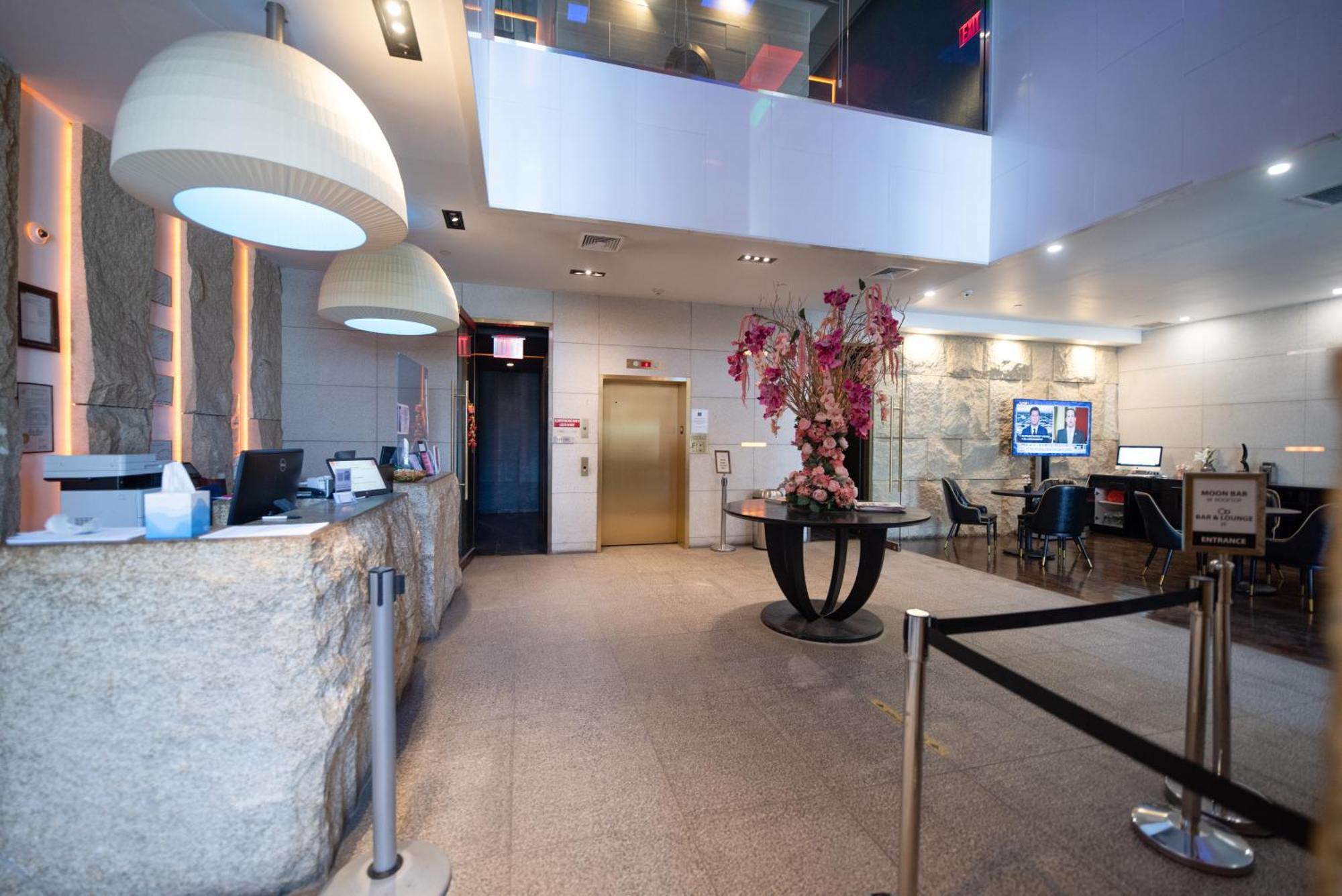 The One Boutique Hotel Нью-Йорк Экстерьер фото